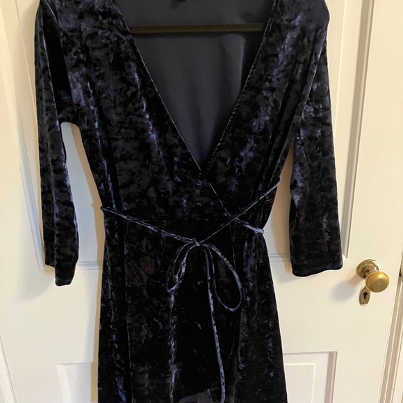 Blue Velvet Mini Wrap Dress - Picture 5 of 6